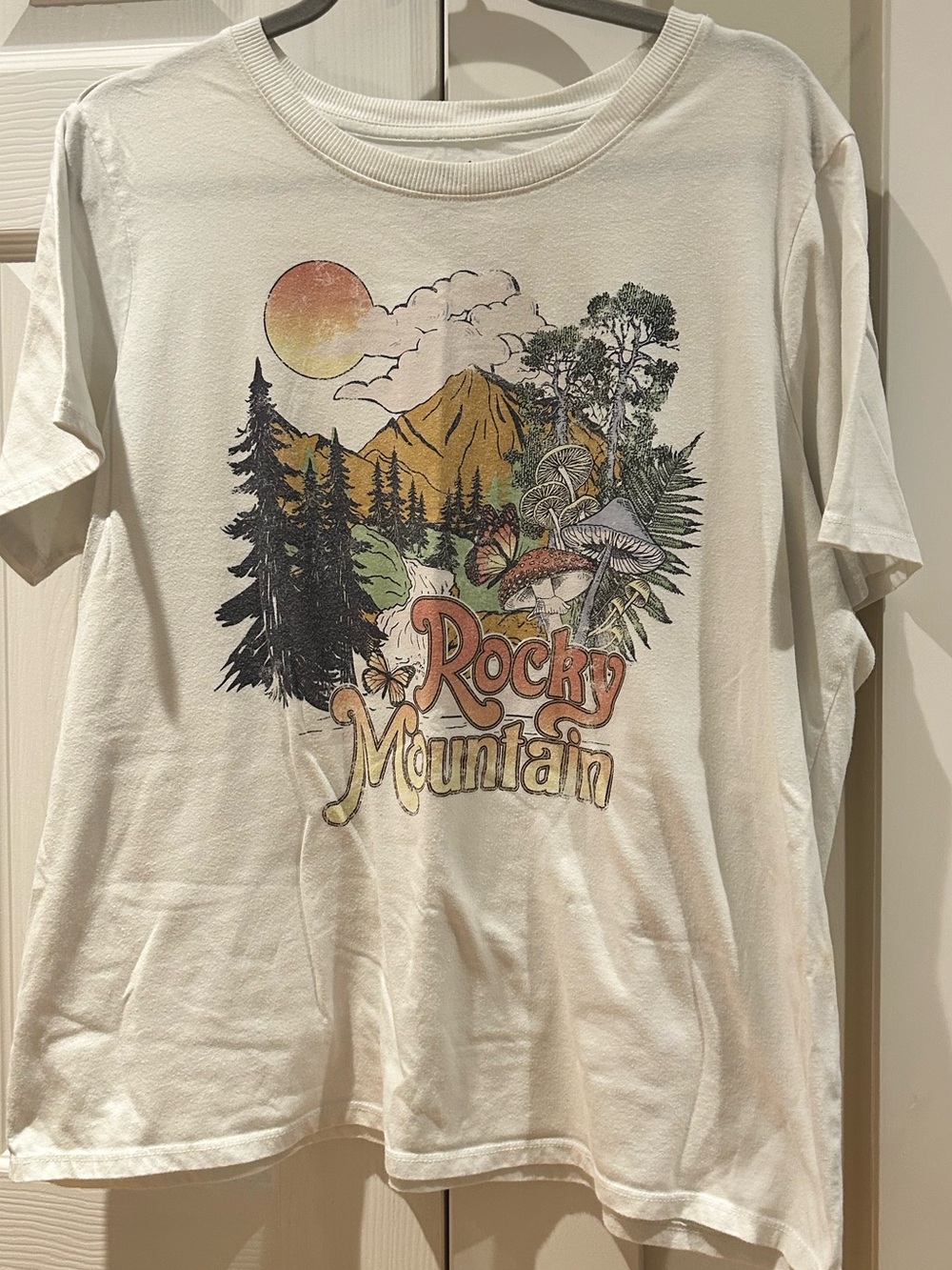 Cold Crush White Rocky Mountain Graphic Tee with Multicolor Print